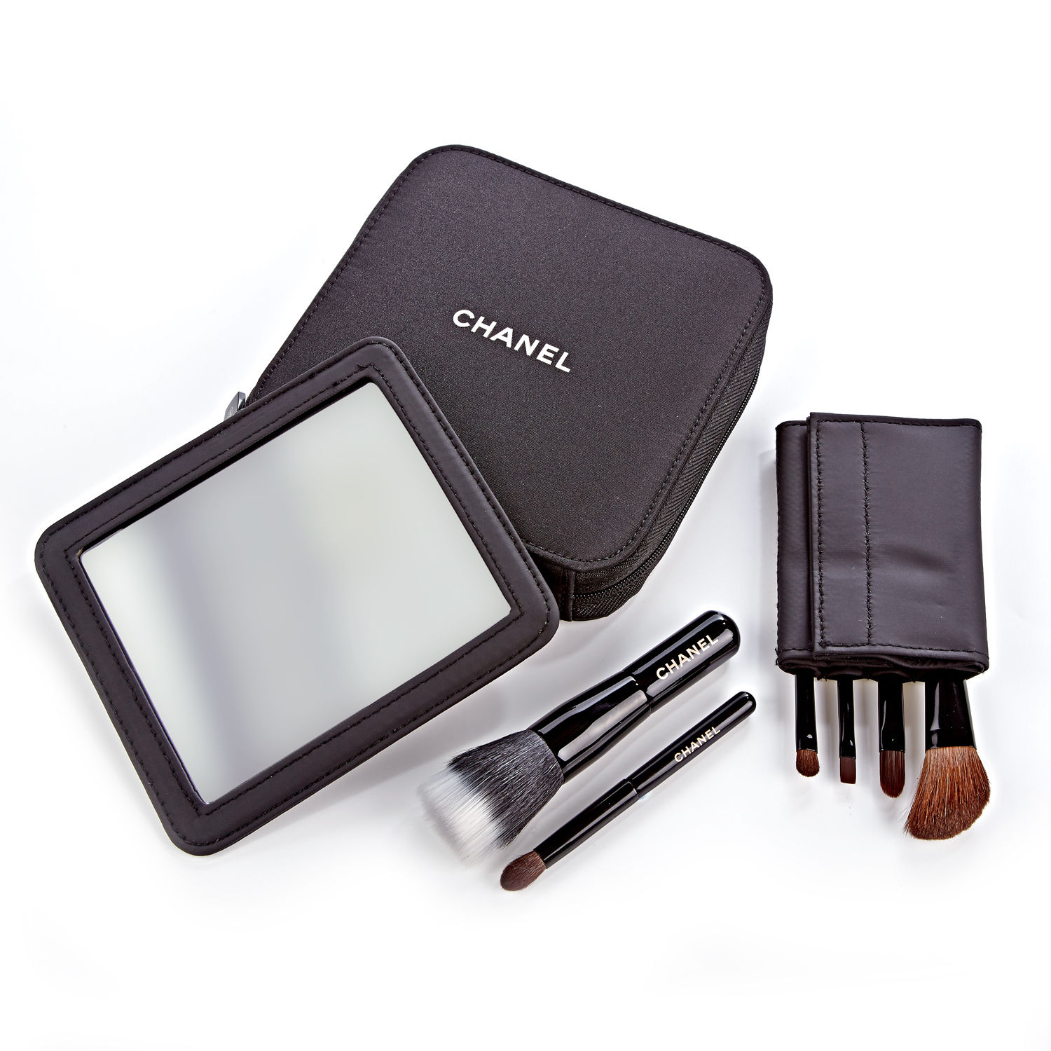 Chanel Collection Of 6 Essential Mini Make Up Brushes & Mirror Set