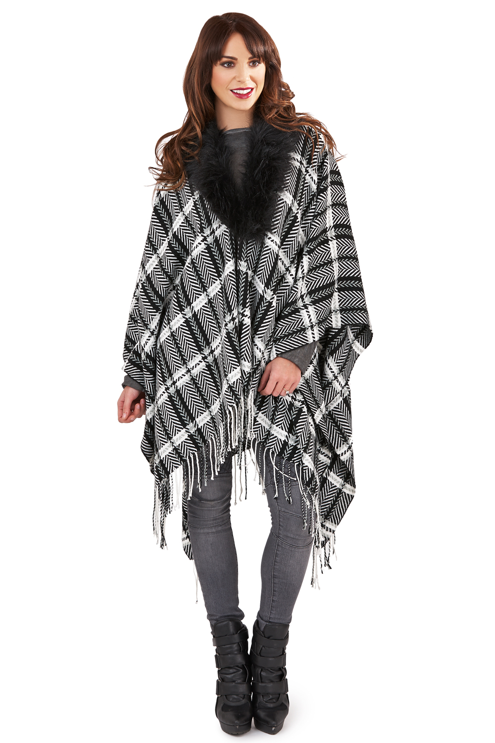 Boutique Womens Detachable Faux Fur Collar Tassel Fringe Knitted