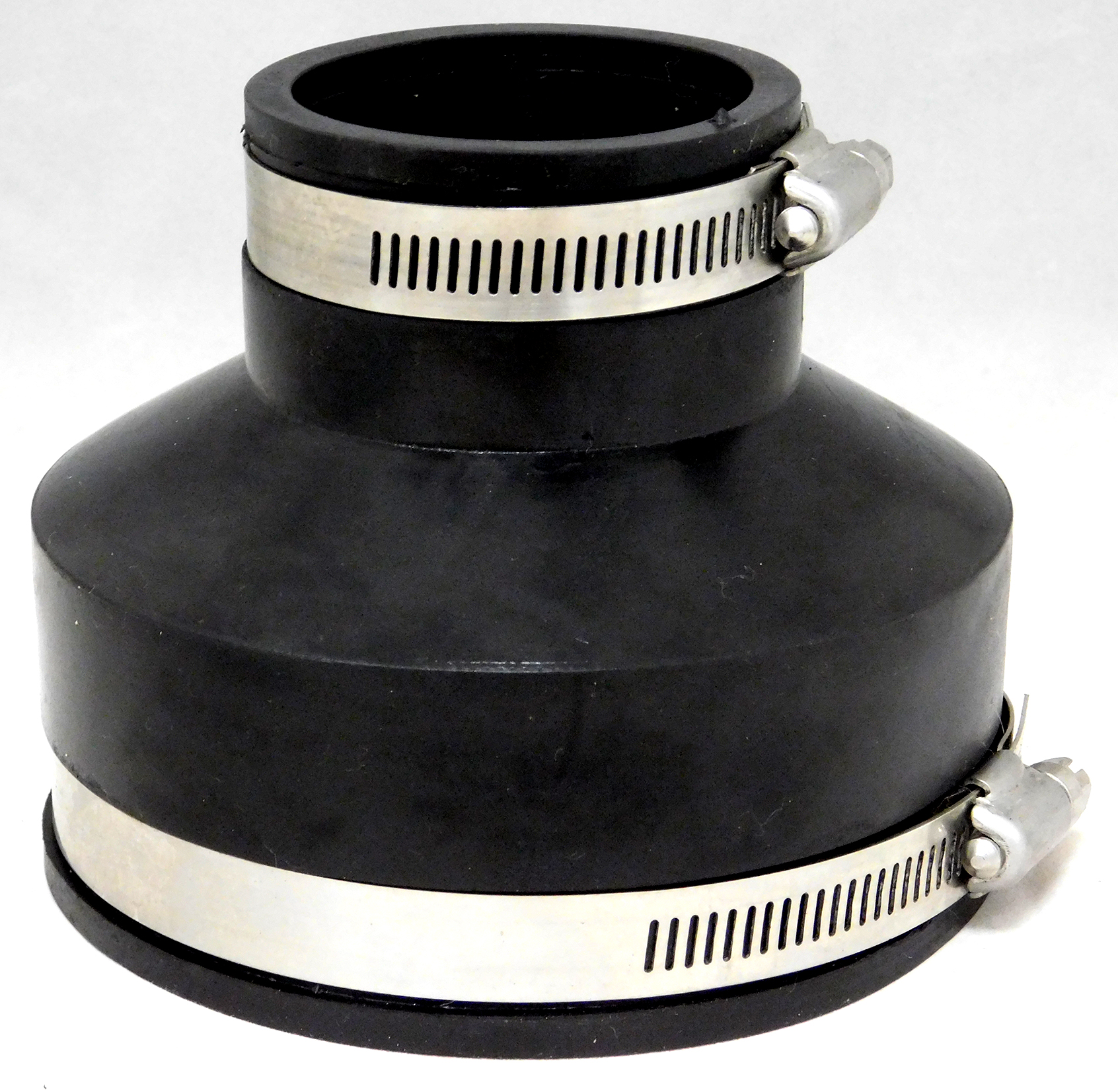 rubber-reducers-strong-and-durable-pond-construction-eazy-pod-nexus-koi