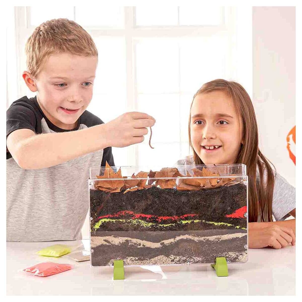 Worm World My Living World Educational Science Kit by Nick Baker - Image 6