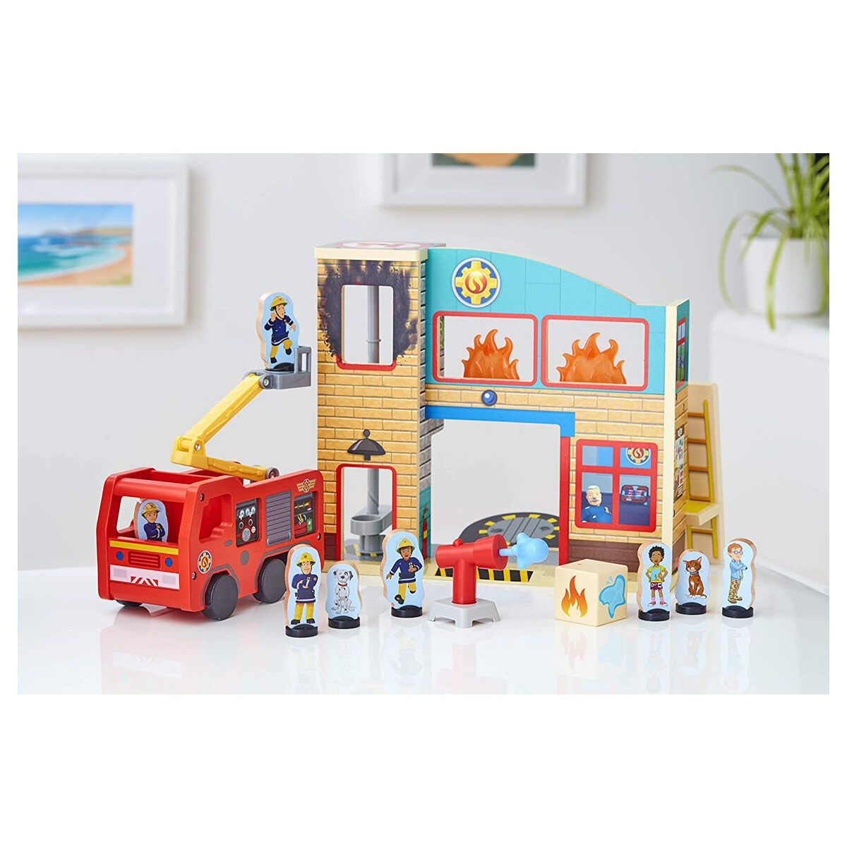 Fireman Sam - Wooden Pontypandy Fire Station Playset with Figures & Accessories - Image 3