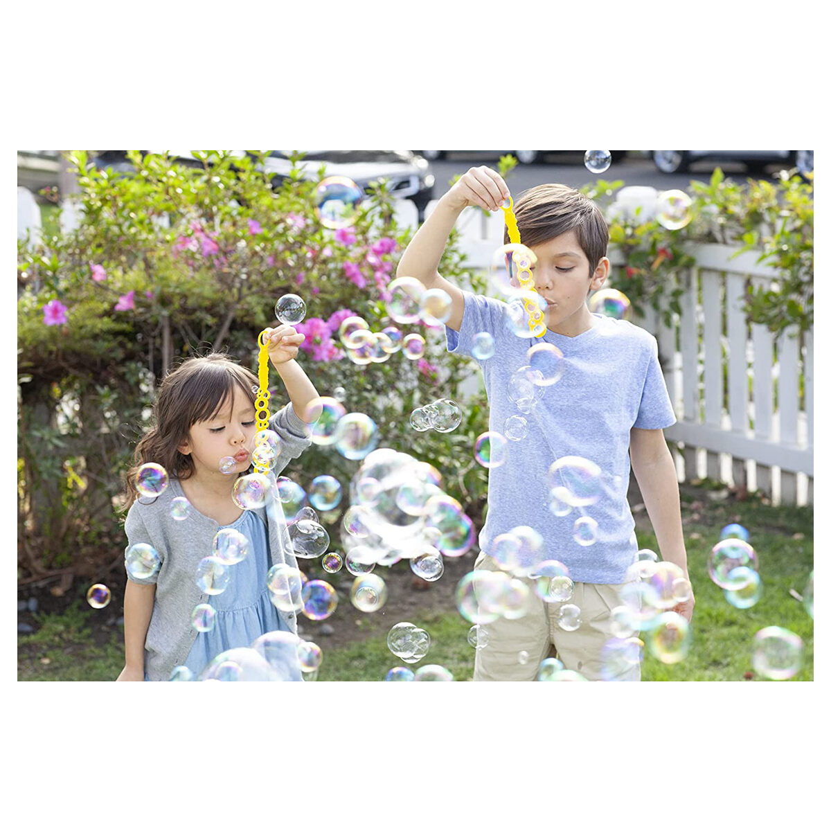 GAZILLION PREMIUM BUBBLES 2L STANDARD SOLUTION BOTTLE BUBBLE WAND OUTDOOR AGE 3+ - Image 2