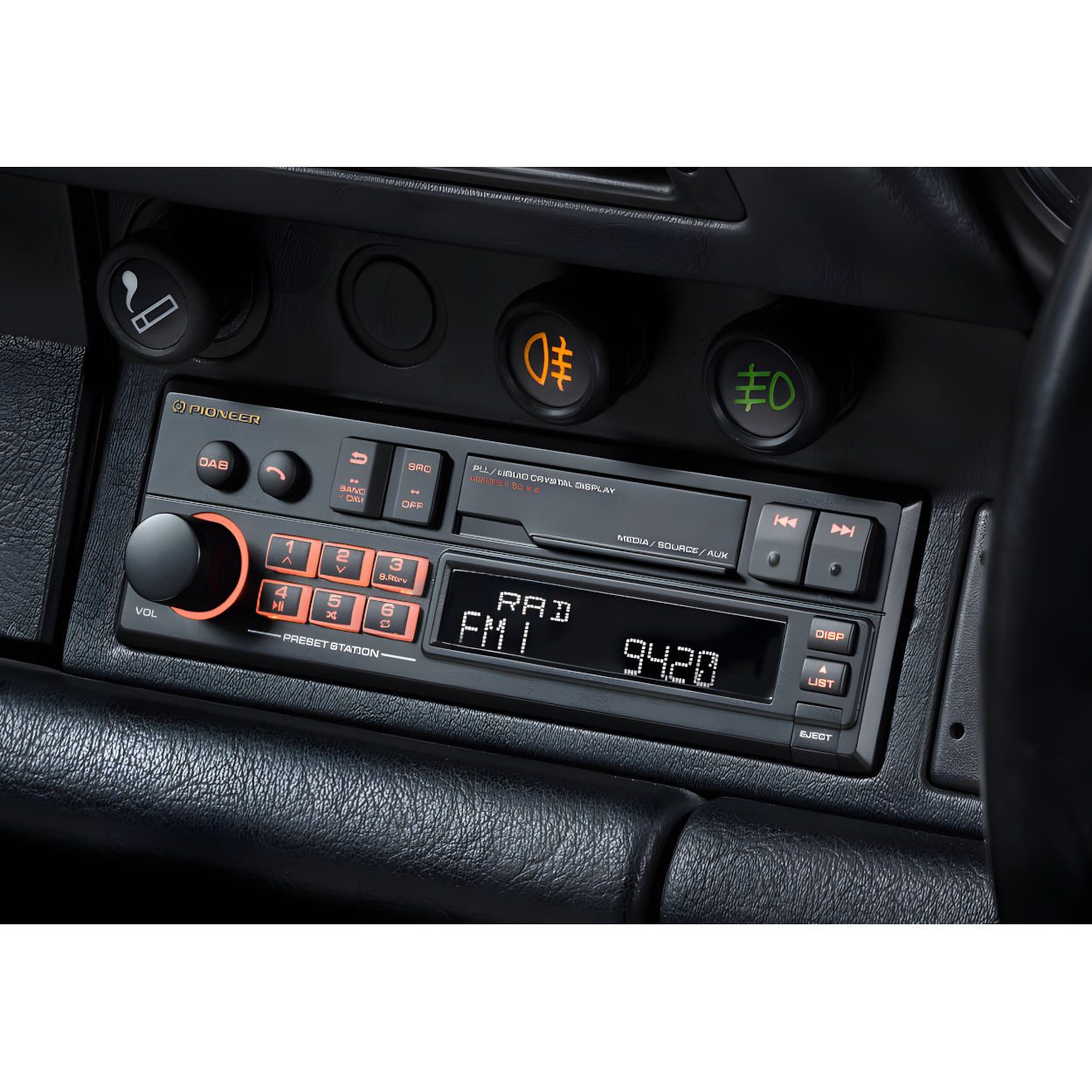 Pioneer SXT-C10PS 1-DIN Car Radio: Retro Design with Modern Technology, Bluetooth®, DAB+, USB, AUX, RGB Lighting, 13 Band Equalizer, Pioneer Smart Sync App Pioneer SXT-C10PS 1-DIN Car Radio: Retro Design with Modern Technology, Bluetooth®, DAB+, USB, AUX, RGB Lighting, 13 Band Equalizer, Pioneer Smart Sync App