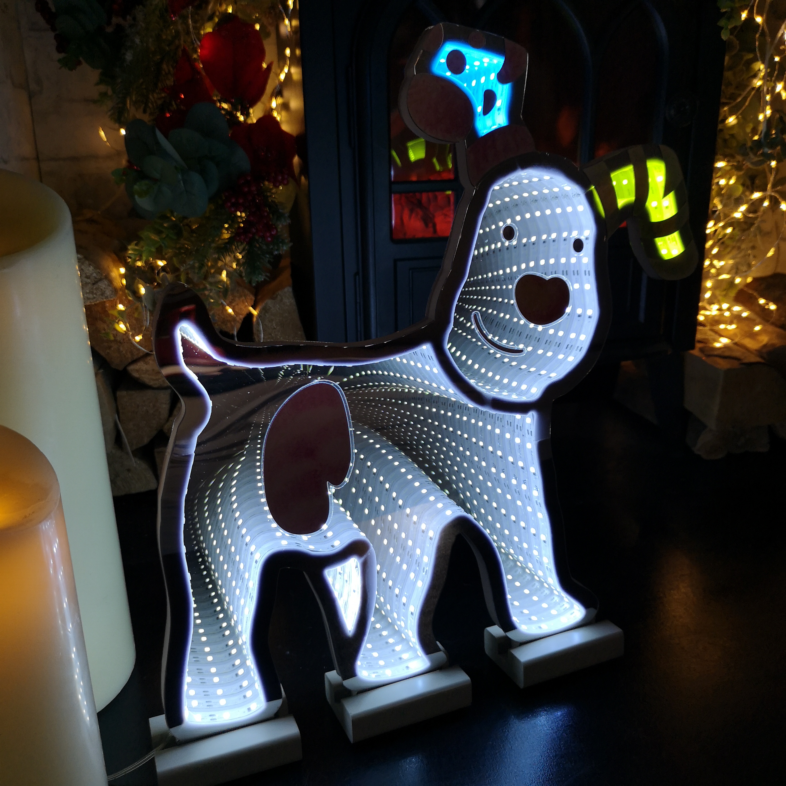 Choice of 32 Designs of LED Light Up Christmas Infinity Light Decorations - Picture 26 of 32