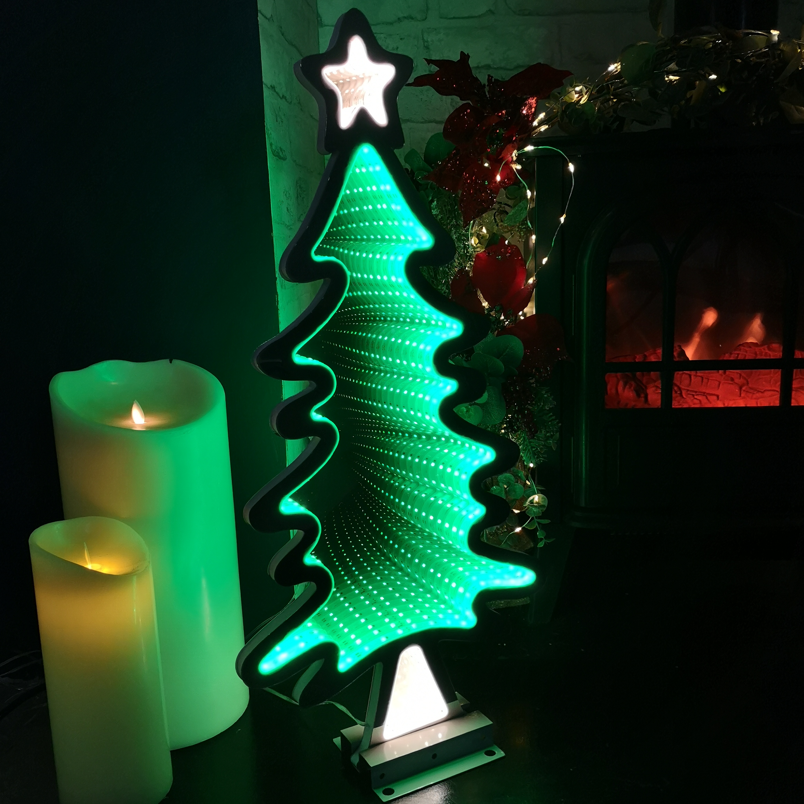 Choice of 32 Designs of LED Light Up Christmas Infinity Light Decorations - Picture 31 of 32
