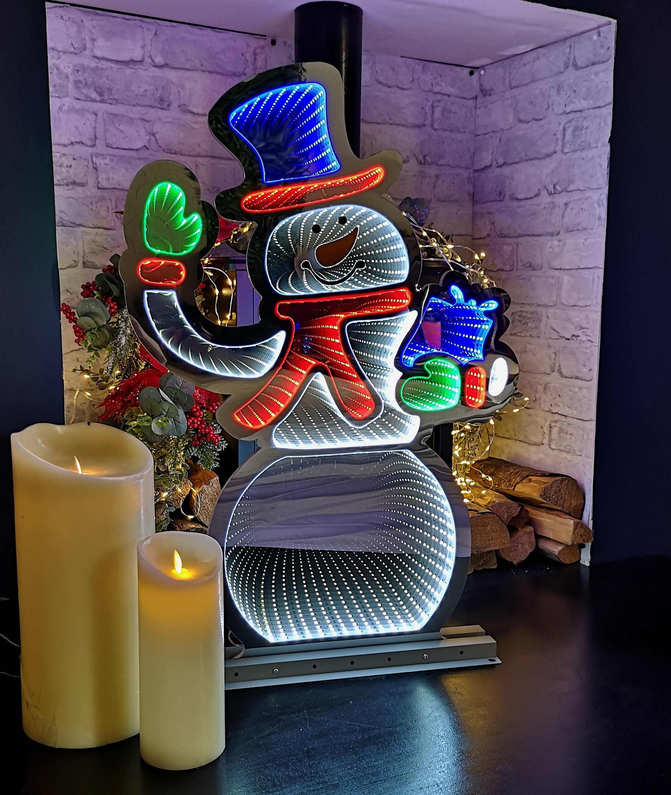 Choice of 32 Designs of LED Light Up Christmas Infinity Light Decorations - Picture 8 of 32