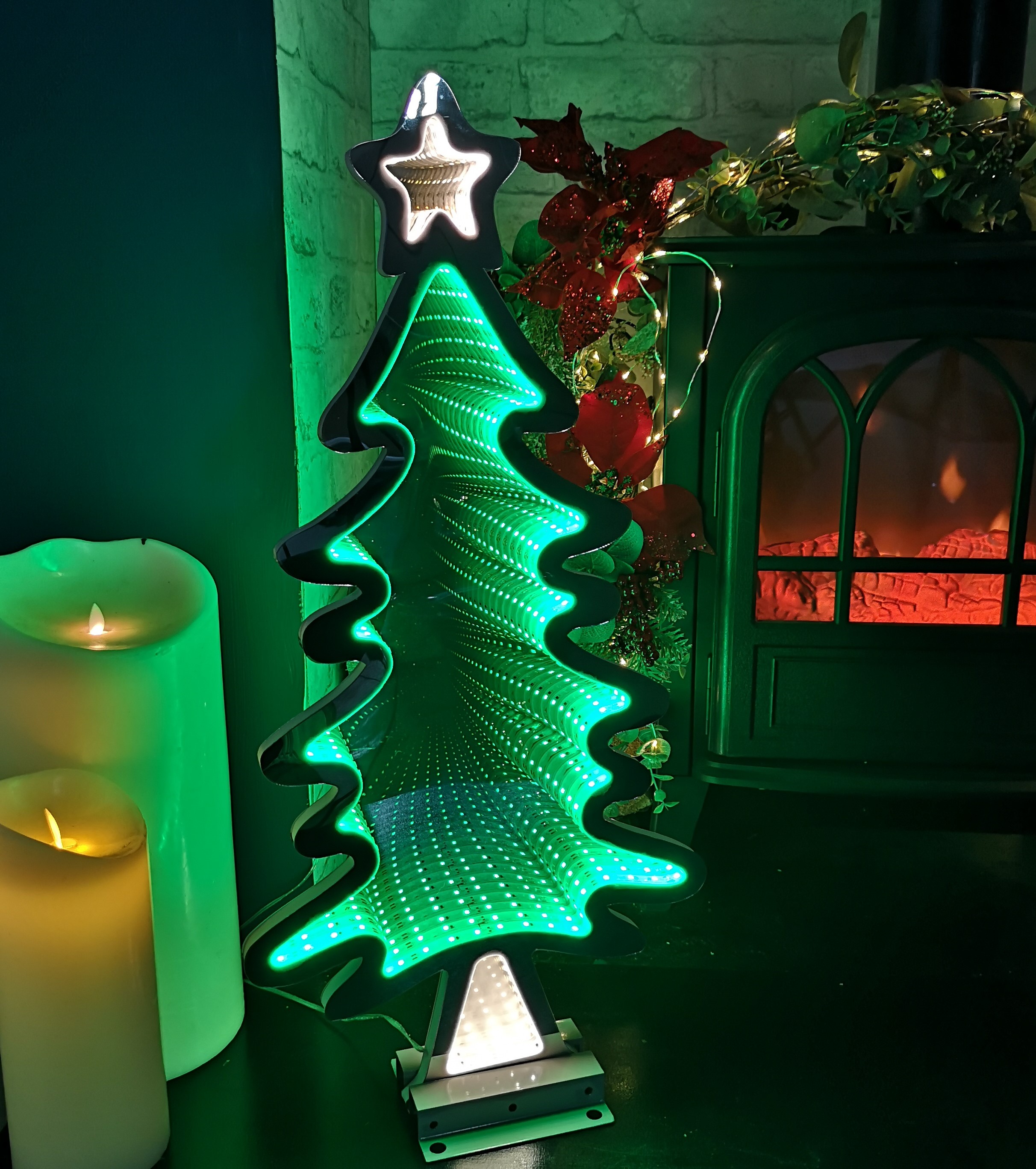 Choice of 32 Designs of LED Light Up Christmas Infinity Light Decorations - Picture 30 of 32
