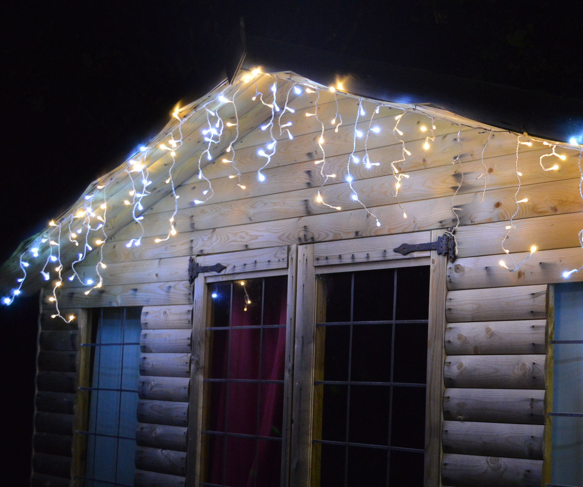 17m 55ft 700 Leds Outdoor Led Icicle Lights In Warm White Ice 17m 55ft 700 Leds Outdoor Led Icicle Lights In Warm White Ice