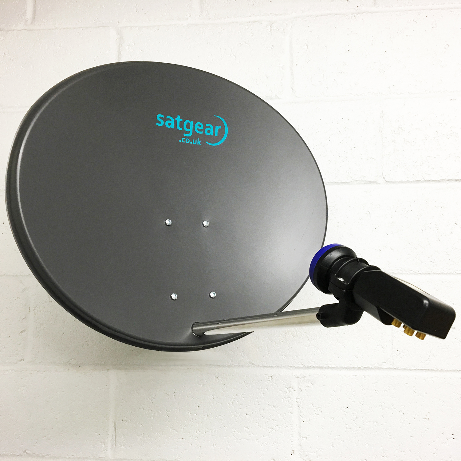 Satgear 60cm Zone 2 Solid Satellite Dish kit with Universal Quad LNB