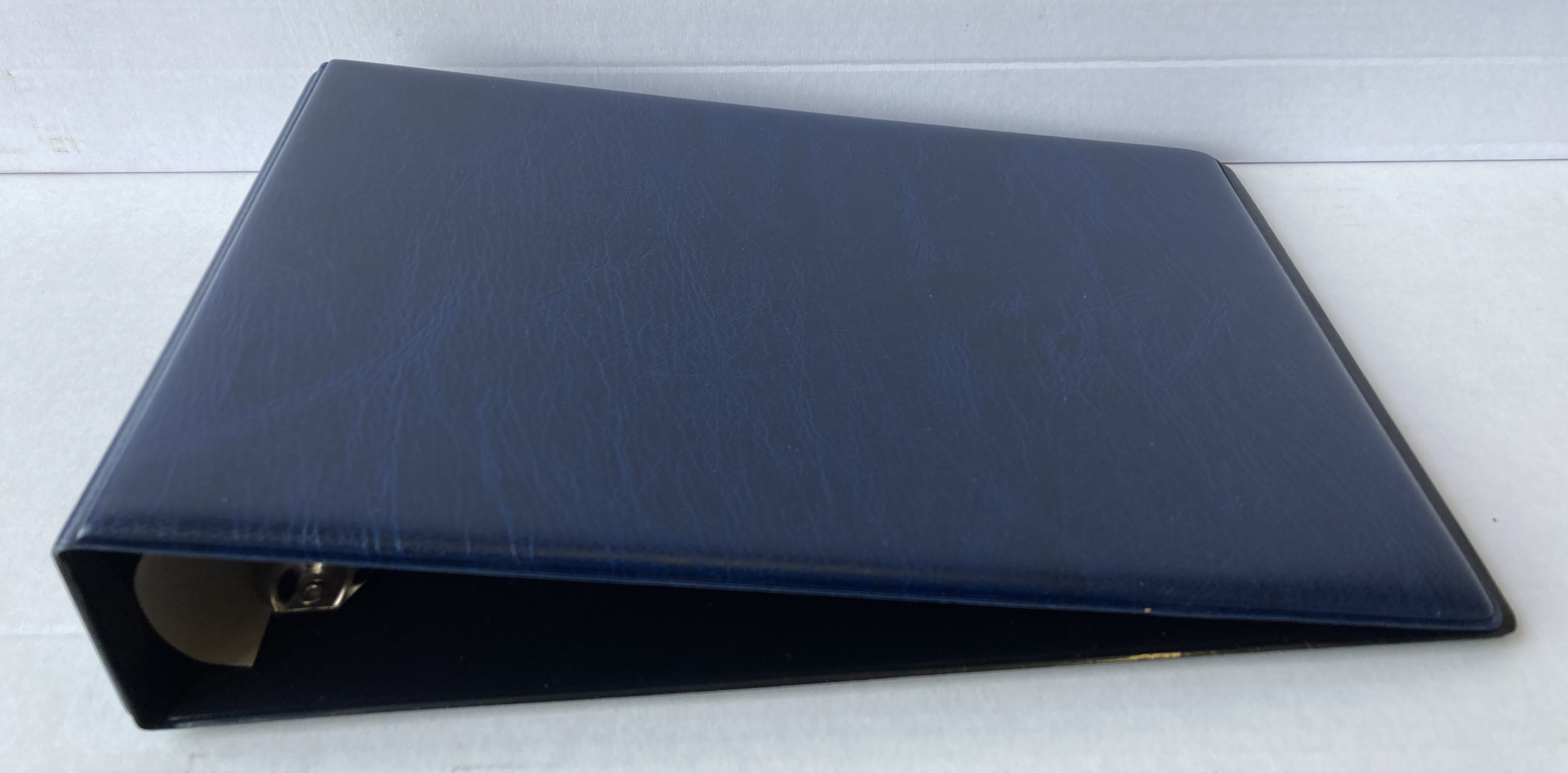 Glen cigarette card album and slipcase with 10 10 pocket pages - Picture 7 of 18