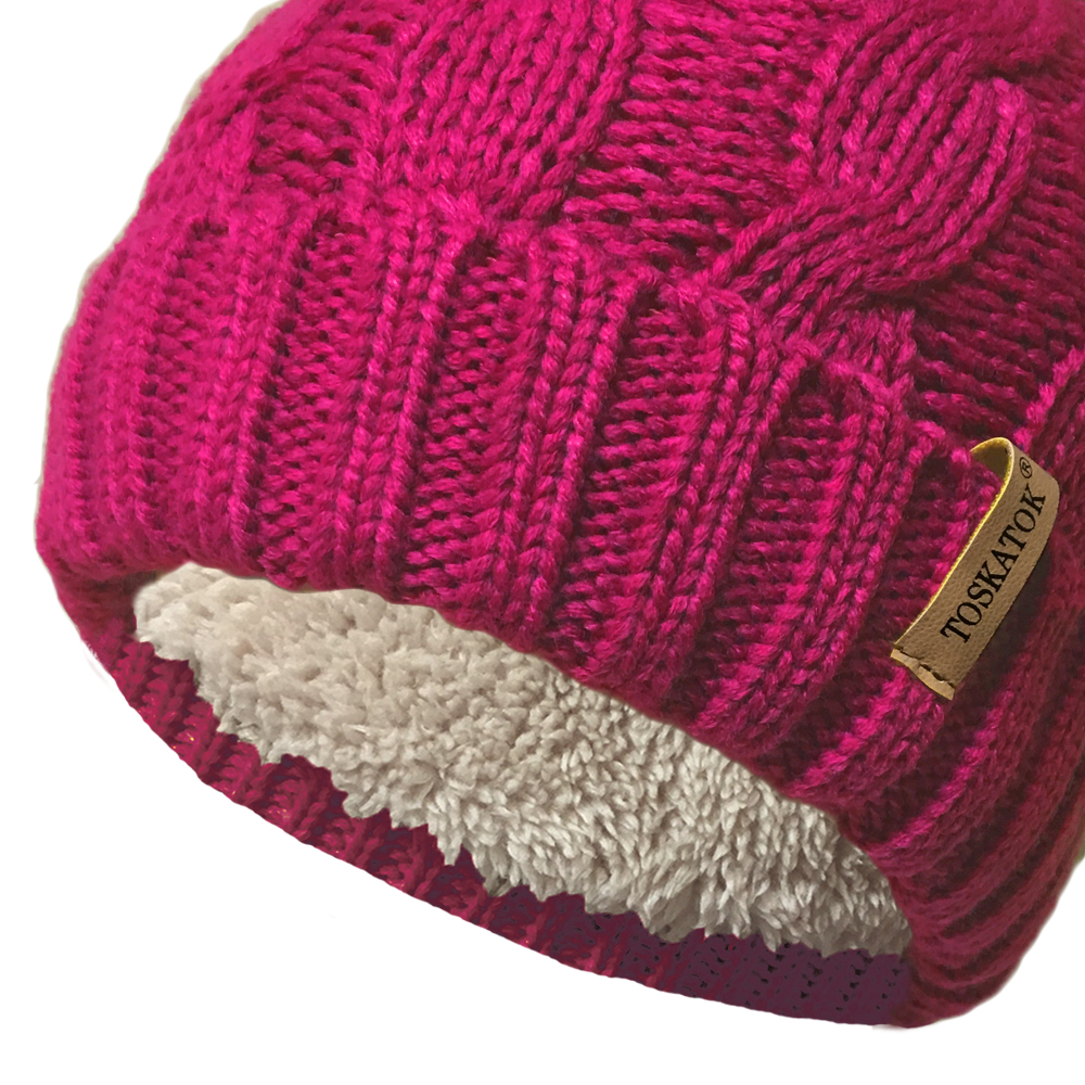 cable knit beanie with pom pom