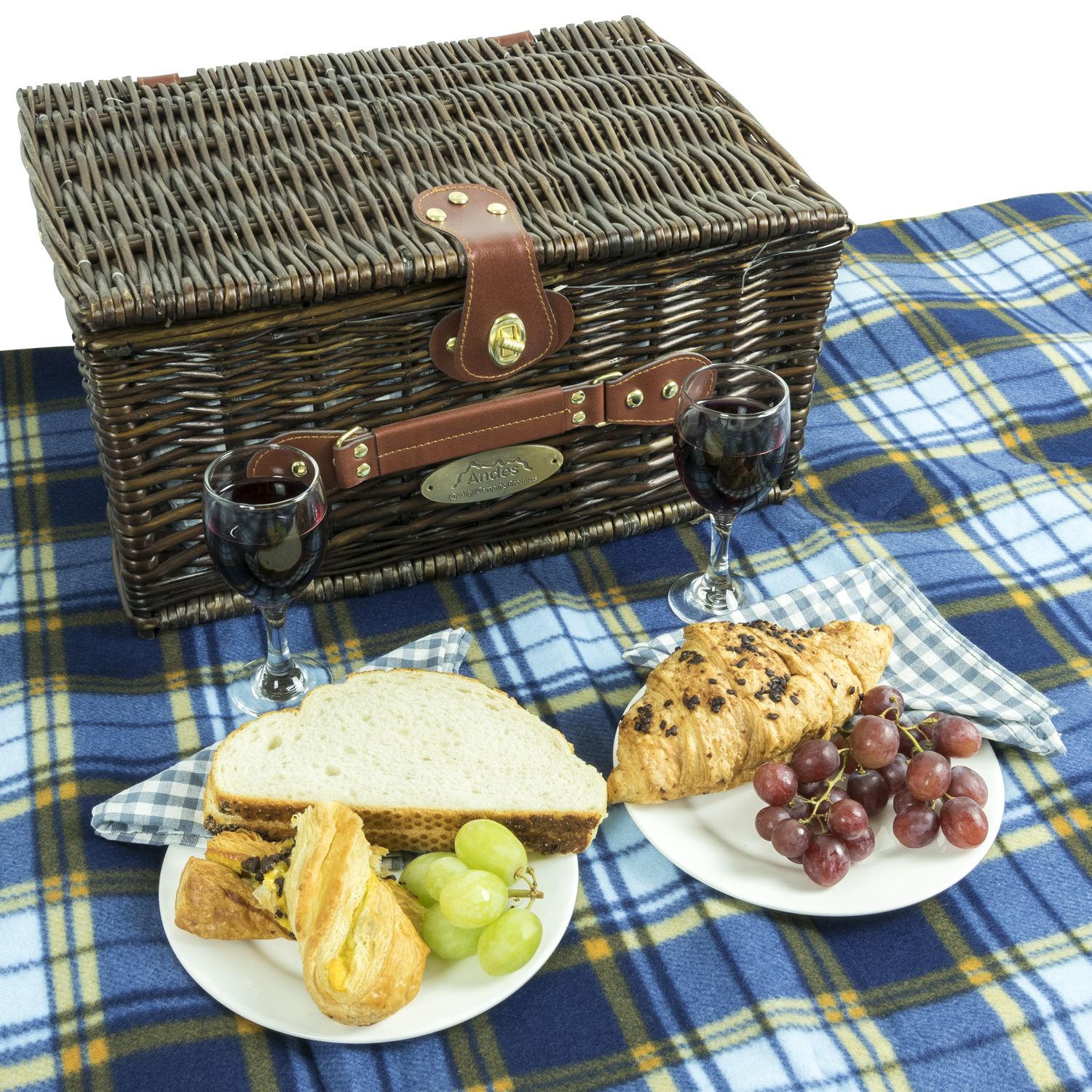 Andes 4 Person Luxury Wicker Basket Outdoor Picnic Hamper Set with Rug