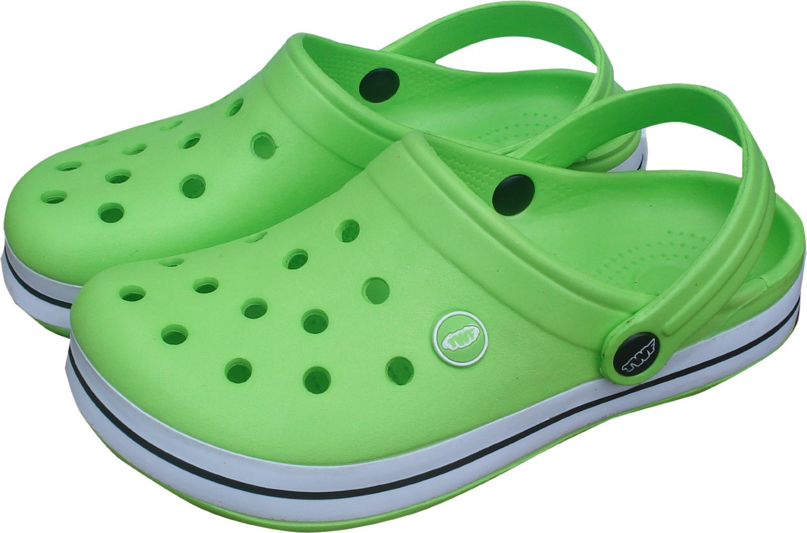 twf beach shoes