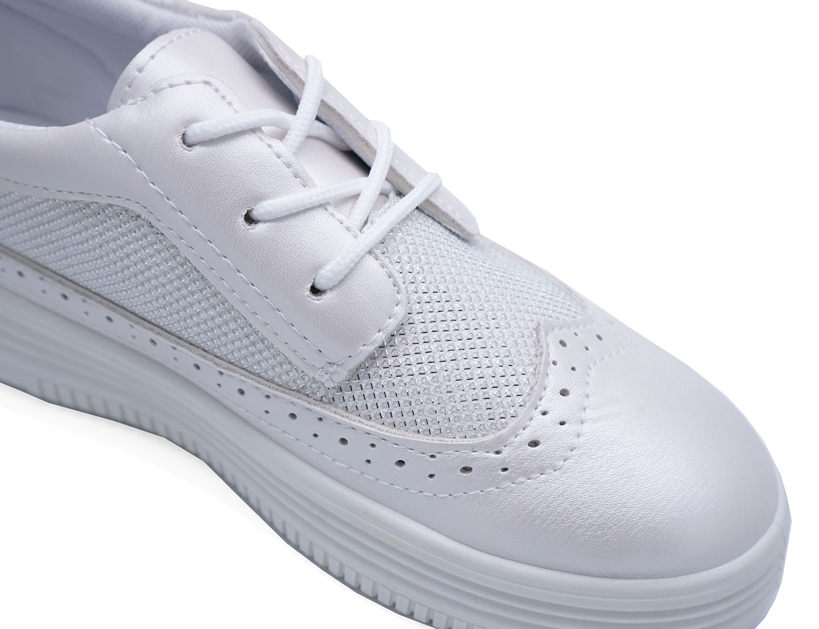 ladies white plimsolls