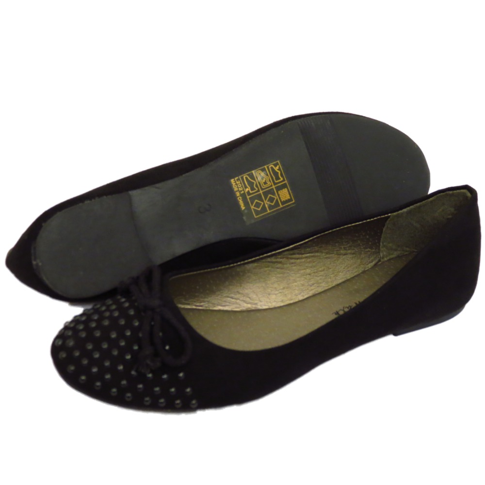 driving in slippers