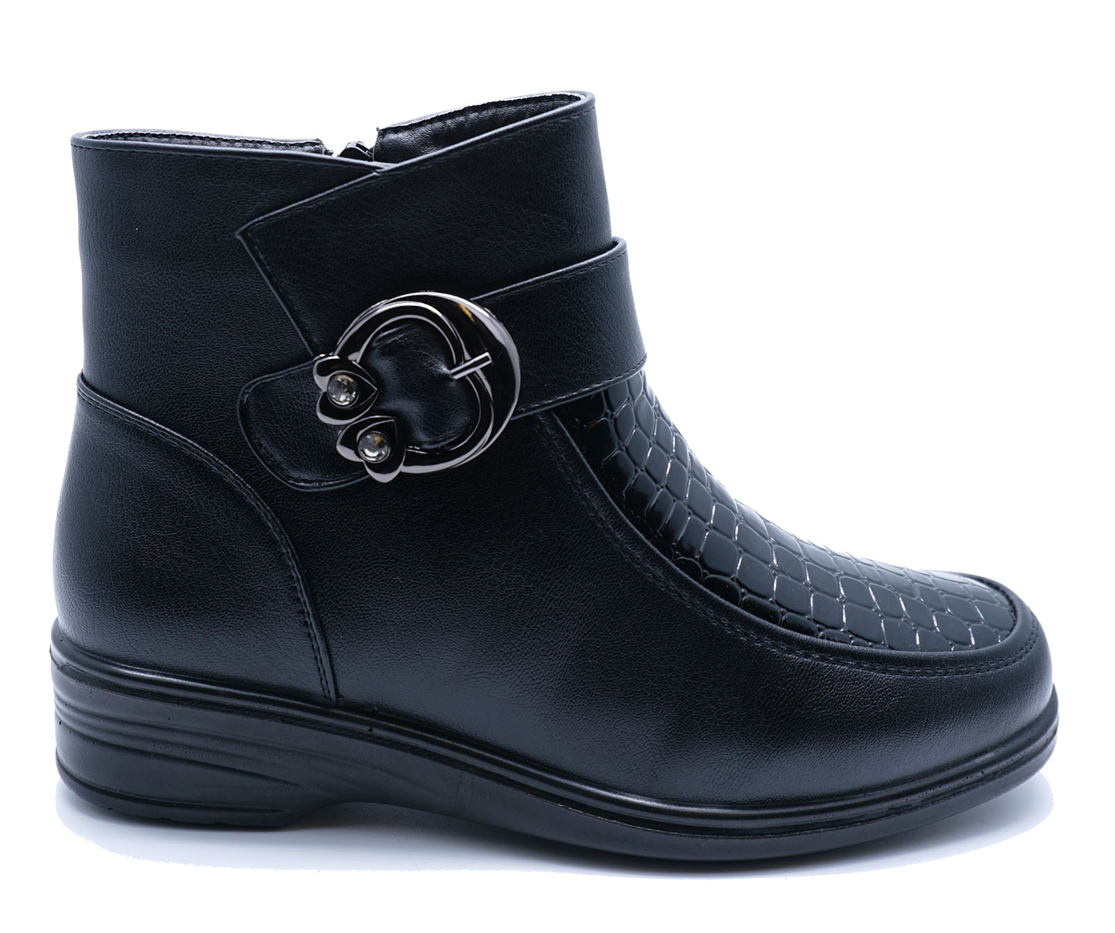 comfy black boots uk