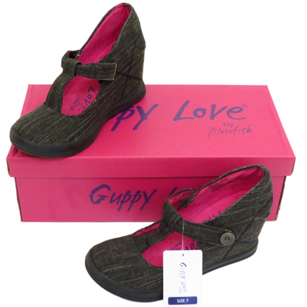 black canvas wedge shoes
