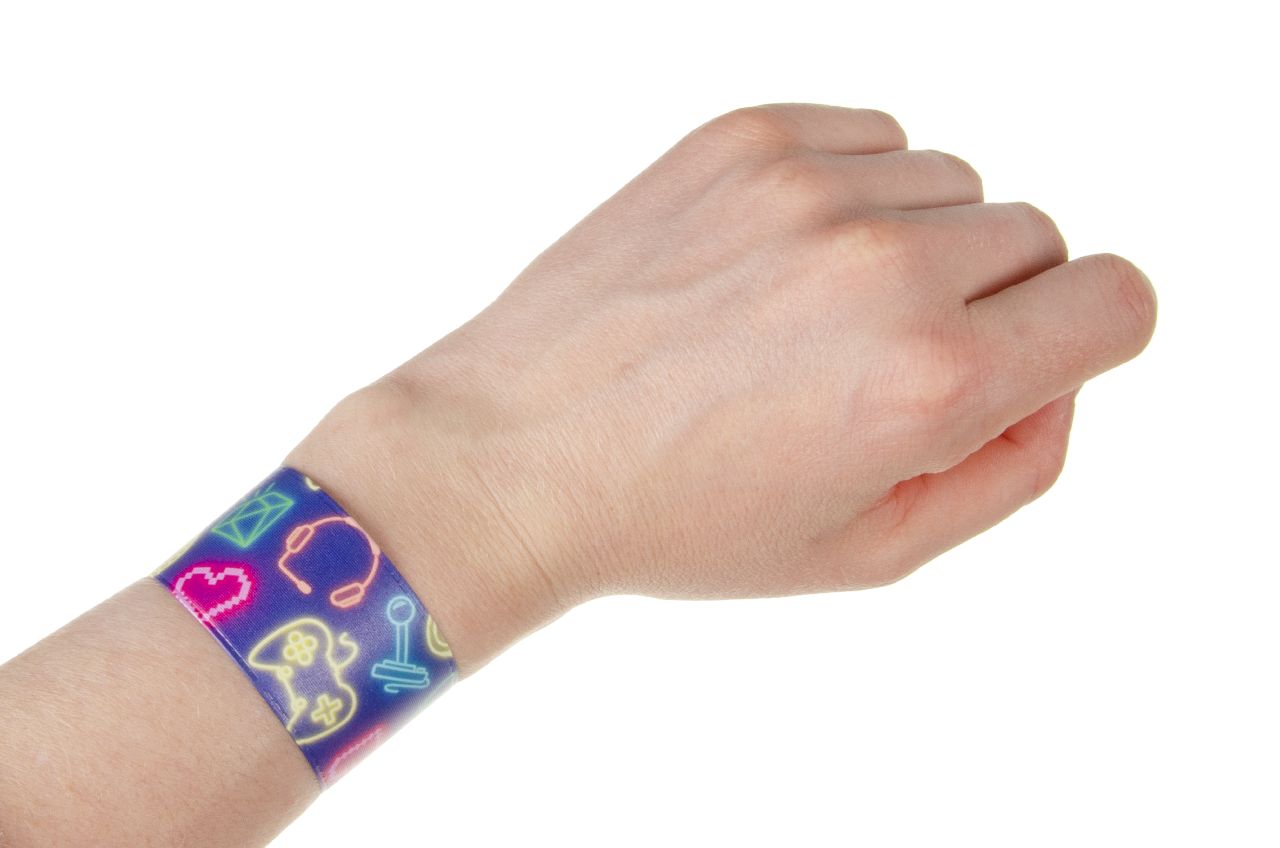 12 Slap Band Bracelets - Kid Party Bags Favour Snap Wrist Stocking Filler Loot - Picture 23 of 27