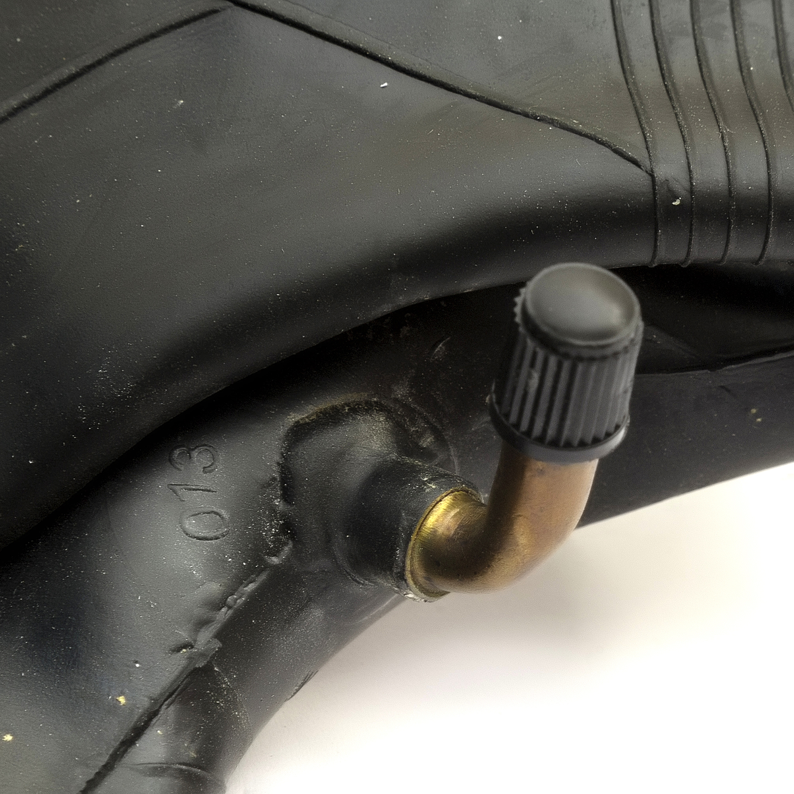 6 Inch Wheel Barrow Inner Tube 3.50/4.006 350/4006 Bent Valve