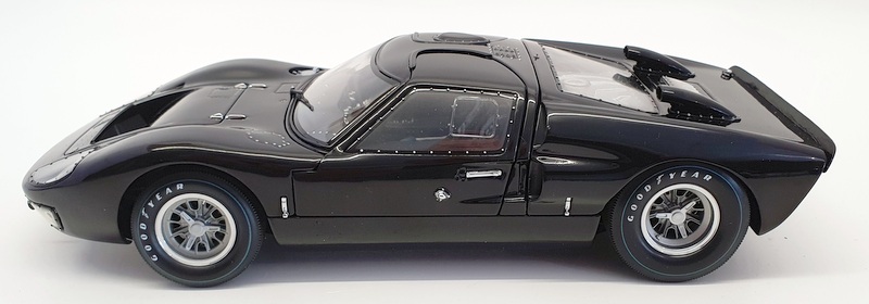 Exoto 1/18 Scale Diecast 8040 - Ford GT 40 MKII - Black | eBay