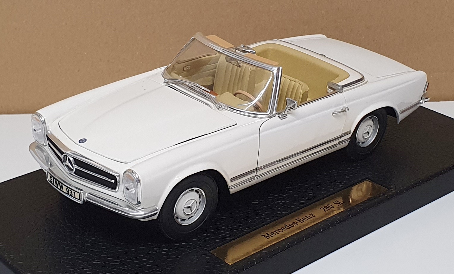 ミニカー ANSON Mercedes-Benz 280SL 1/18 ANSON Mercedes-Benz 280SL 1/18 Anson Mercedes-Benz Diecast & Toy
