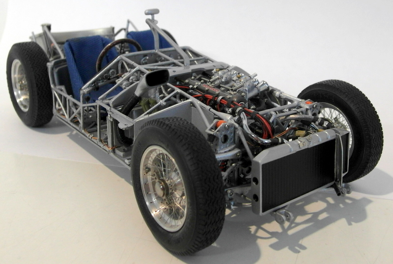 CMC 1/18 scale diecast - M-060 Maserati Tipo 61 Birdcage Chassis Version CMC 1/18 scale diecast - M-060 Maserati Tipo 61 Birdcage Chassis Version