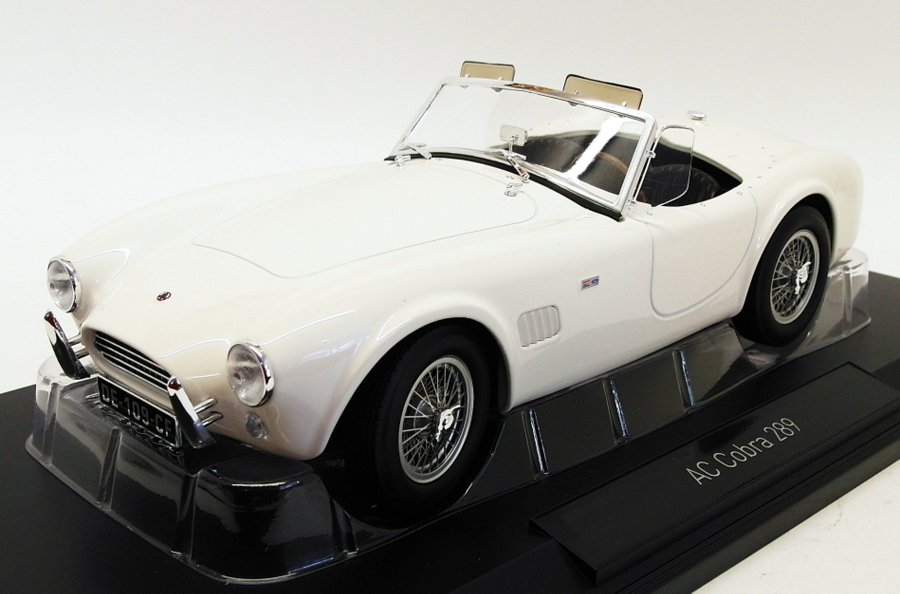 Norev 1/18 Scale Model Car 182752 - 1963 AC Cobra 289 - White