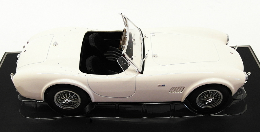 Norev 1/18 Scale Model Car 182752 - 1963 AC Cobra 289 - White