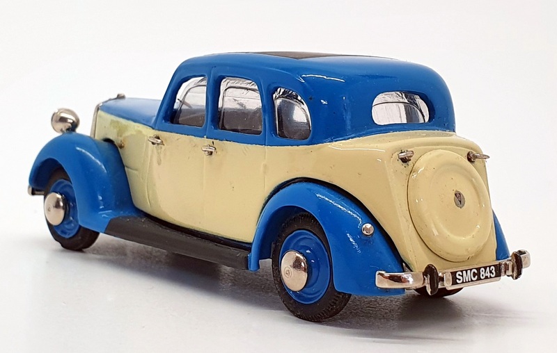 Somerville 1/43 Scale Built Kit 148 - 1937 Rover P2 (6 Light) - Blue/Cream