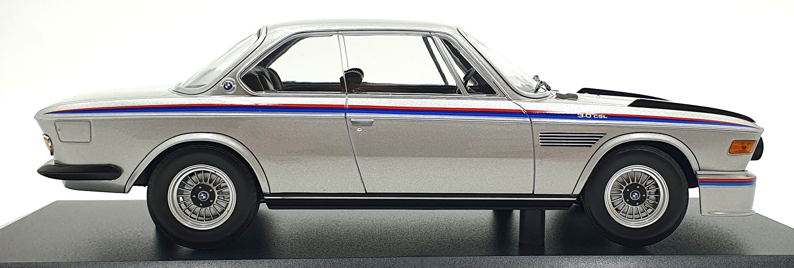 Minichamps 1/18 Scale 155 028135 - 1973 BMW 3.0 CSL - Silver | eBay