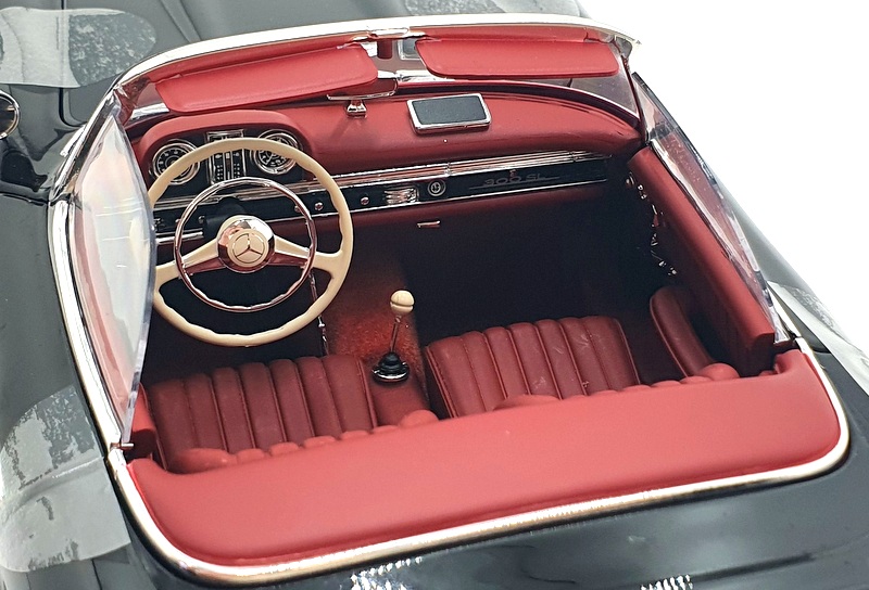 Minichamps 1/18 Scale 180 039036 - 1958 Mercedes Benz 300 SL