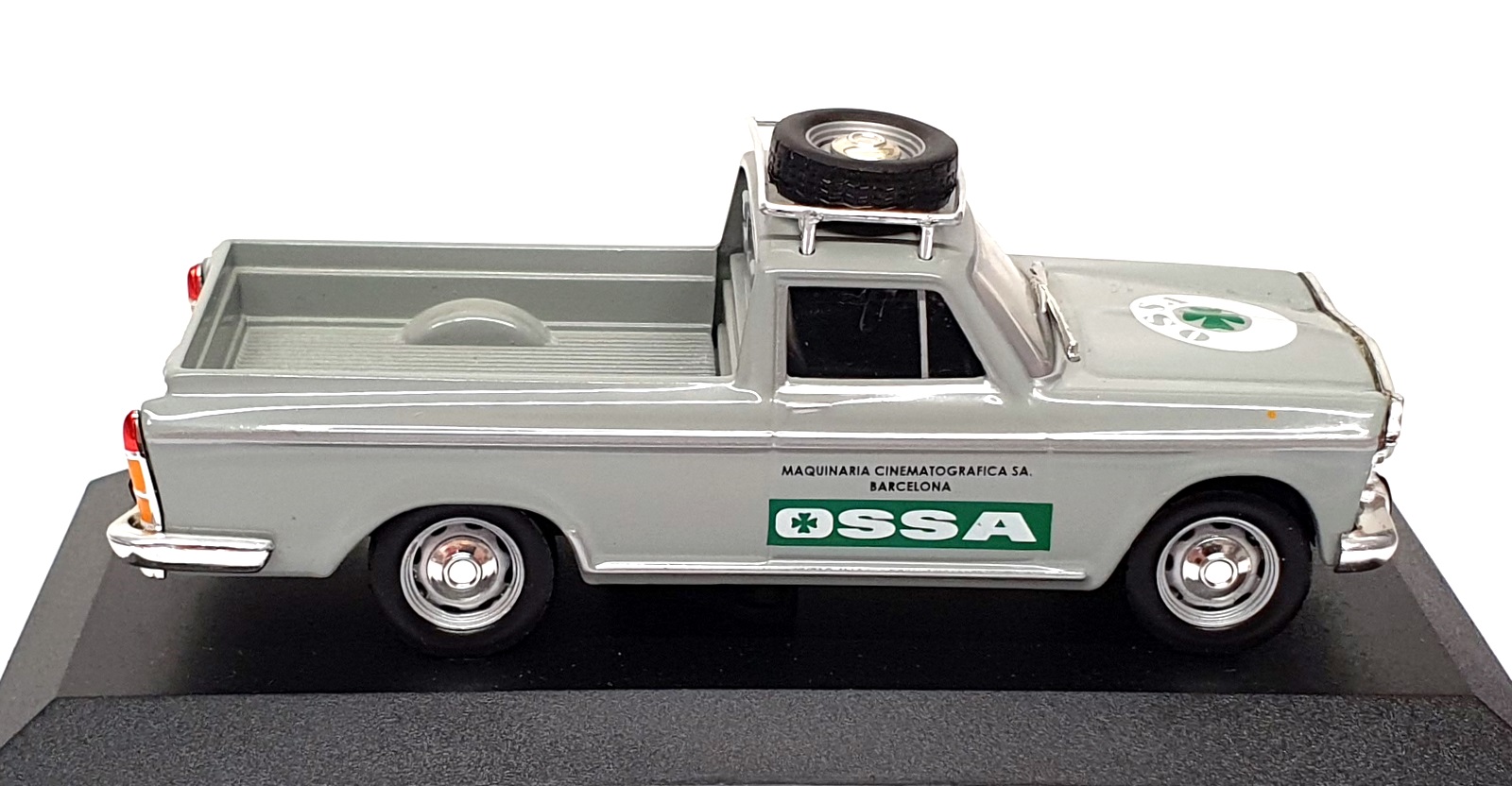 Altaya 1/43 Scale Diecast 641202 - Seat 1500 Pick Up Truck Ossa - Grey