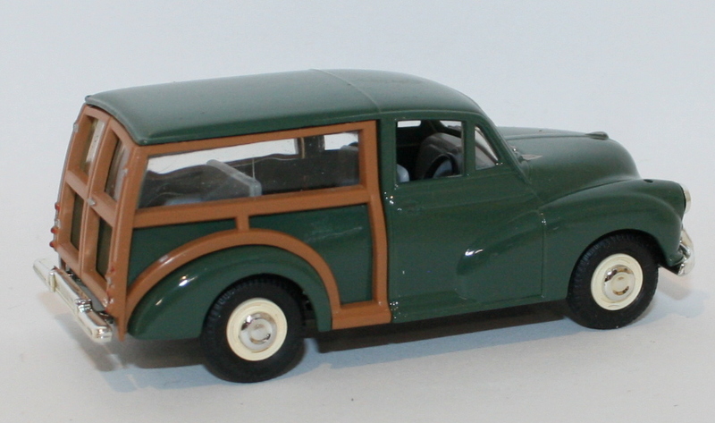 Vanguards 1/43 Scale Diecast VA10002 - Morris Minor Traveller - Almond