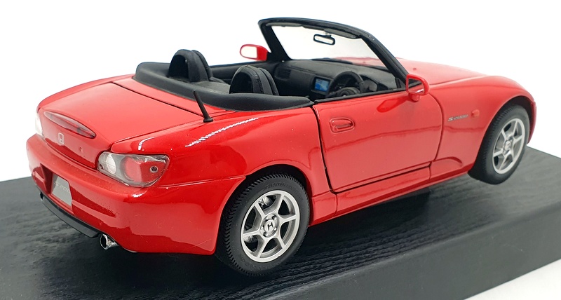 Maisto 1/18 Scale Diecast 31879 - Honda S2000 Japanese Version