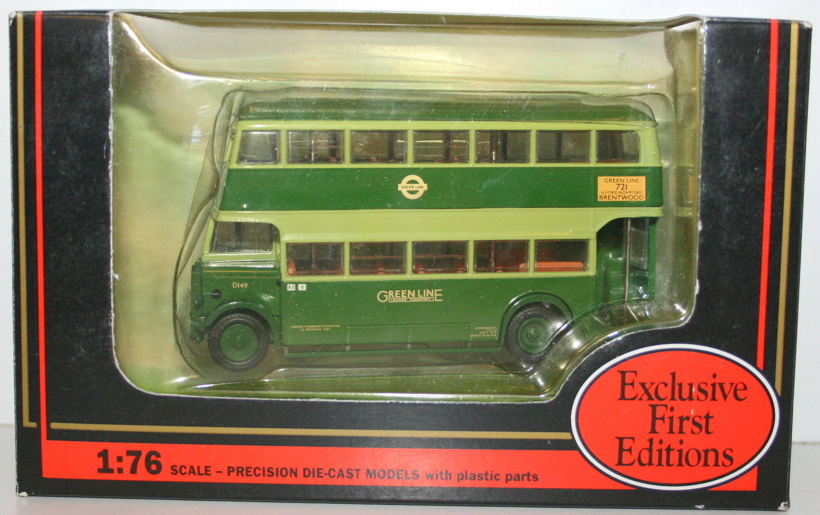 EFE 1/76 26402 DAIMLER UTILITY BUS GREENLINE