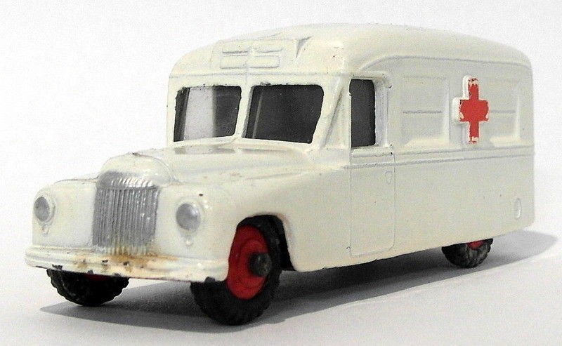 Vintage Dinky 253 - Daimler Ambulance - White Variant 2