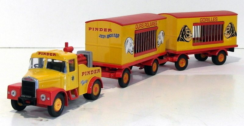 Corgi 1/50 Scale Diecast 16801 - Scammell Highwayman & 2 Cage Trailers - Pinder