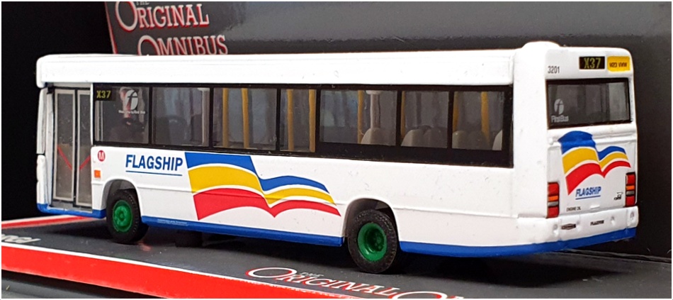 Corgi 1/76 Scale 42801 - Dennis Dart - Kingfisher Huddersfield (Flagship)