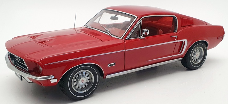 Autoart 1/18 Scale Diecast - 72801 Ford Mustang GT 350 '68 Red