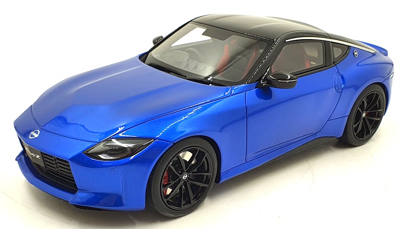 GT Spirit 1/18 Scale Resin GT387 - Nissan Fairlady Z - Blue