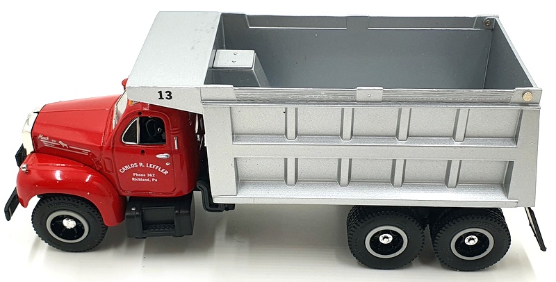 First Gear 1/34 Scale 18-1899 - 1960 B61 Mack Dump Truck Carlos R