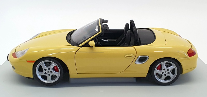 UT Models 1/18 Scale Model Car 27861 - Porsche Boxter S - Yellow