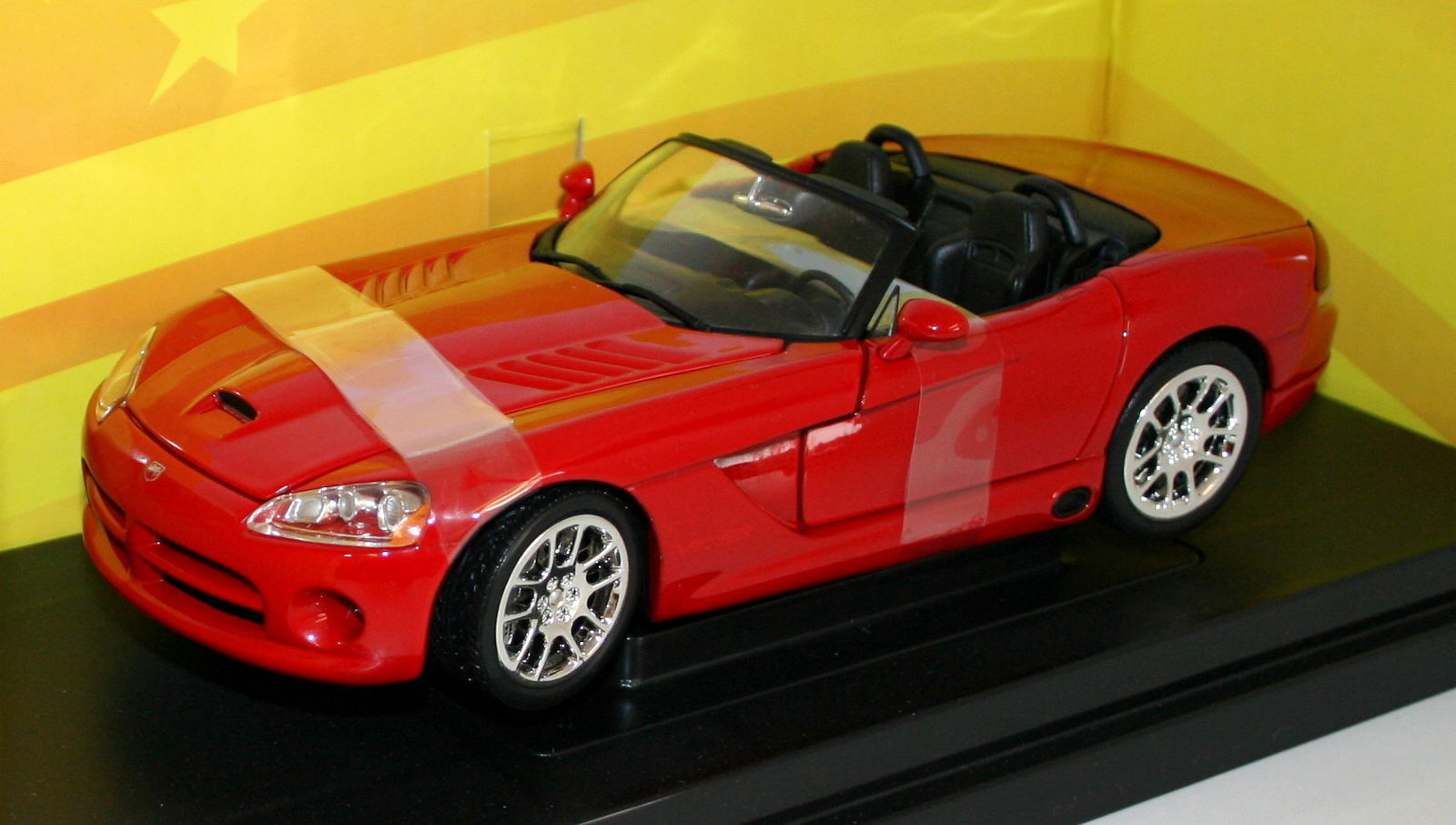 ERTL 1/18 33084 DODGE VIPER SRT-10 - RED | eBay