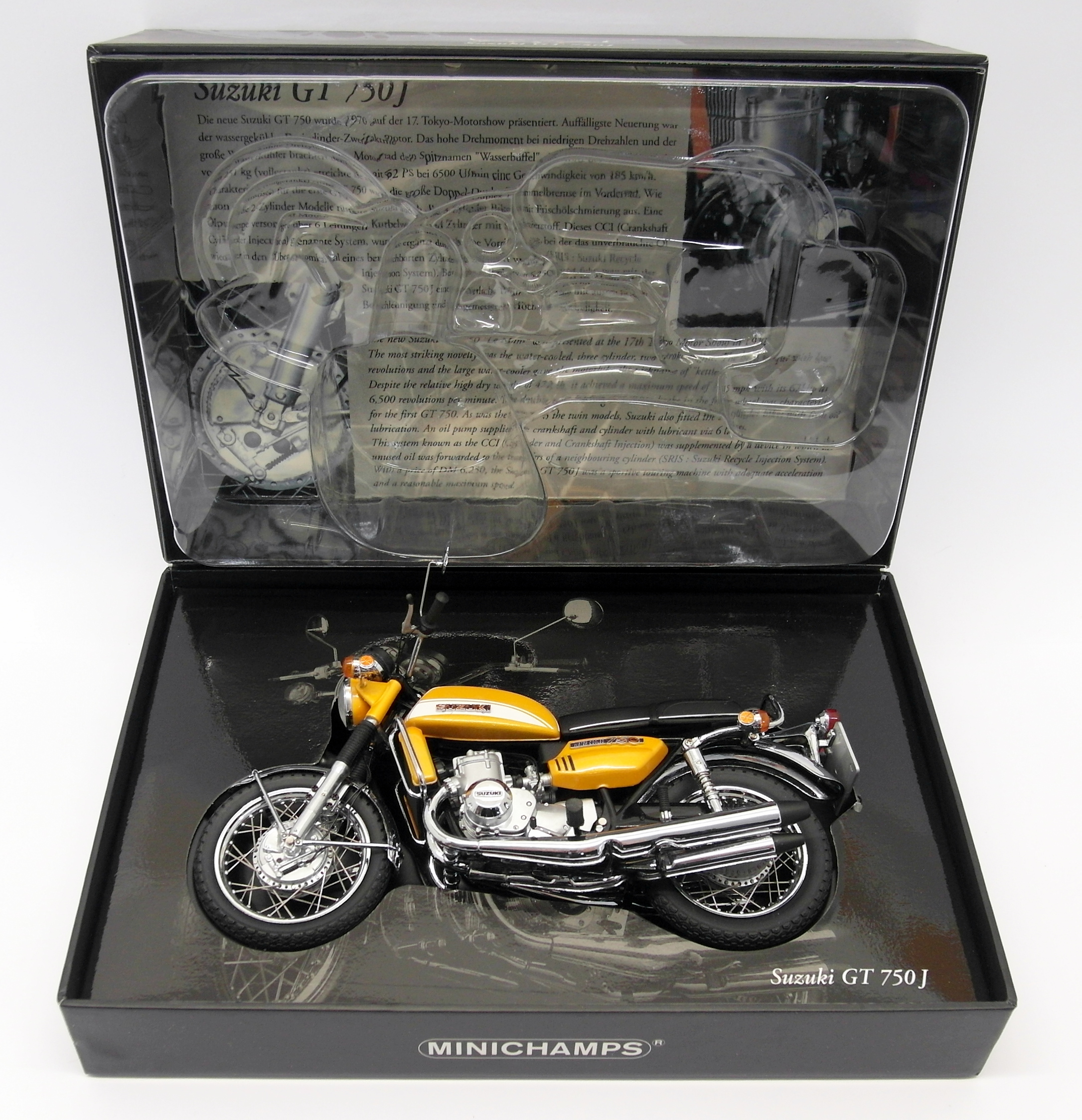 ミニチャンプ スズキ GT750 1/12