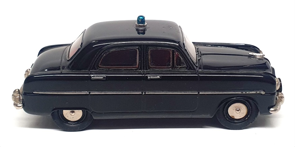 Crossway Models 1/43 Scale JM01 - Ford Zephyr 6 Staffordshire Police - Black