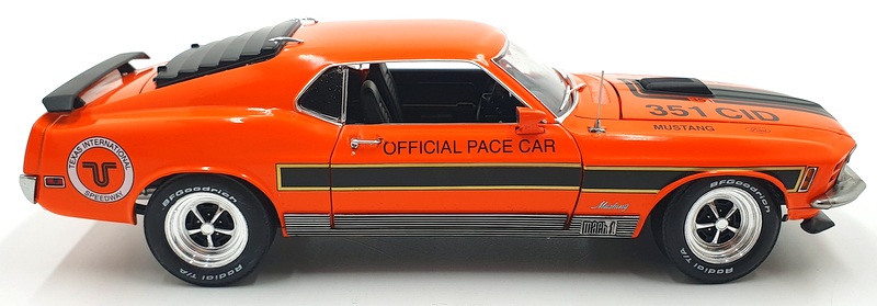 Greenlight 1/18 Scale HWY-18033 -1970 Ford Mustang Mach 1 Pace Car - Orange