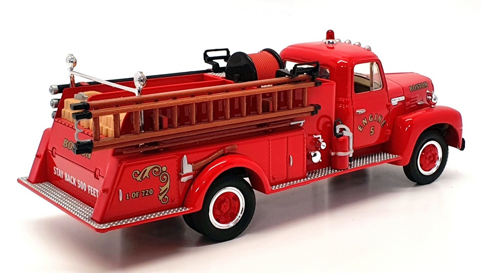 First Gear 1/34 Scale 19-1194 - 1957 International R190 Fire Pumper - Boston