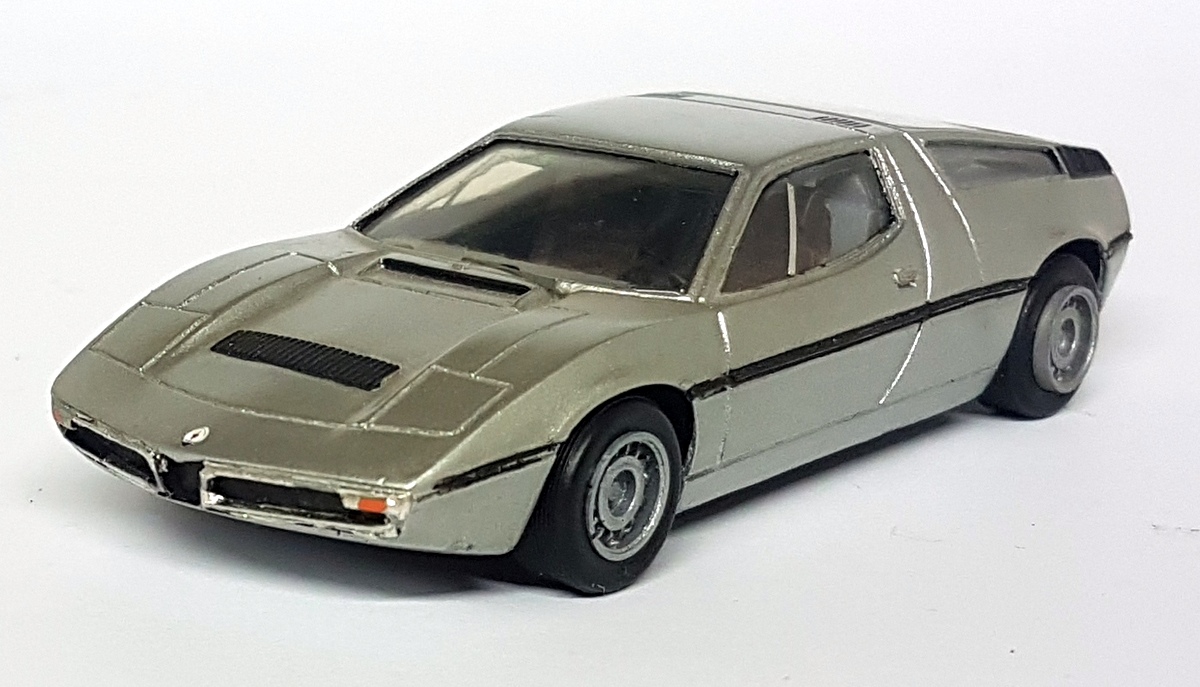 ALEZAN MODELS . KIT 1/43 . MASERATI BORA EVOLUZIONE . 1ère VERSION