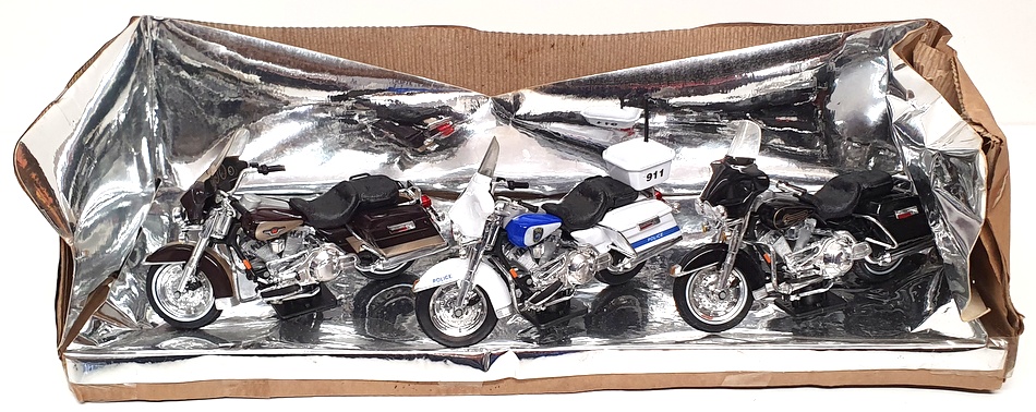 Maisto 1/18 Scale 32029 - Series 10 Harley Davidson 3 Piece Motorbike Set