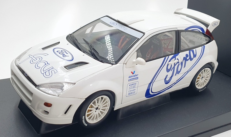 Autoart 1/18 Scale Diecast 89912 - Ford Focus WRC 99 Test Car - White Autoart 1/18 Scale Diecast 89912 - Ford Focus WRC 99 Test Car - White